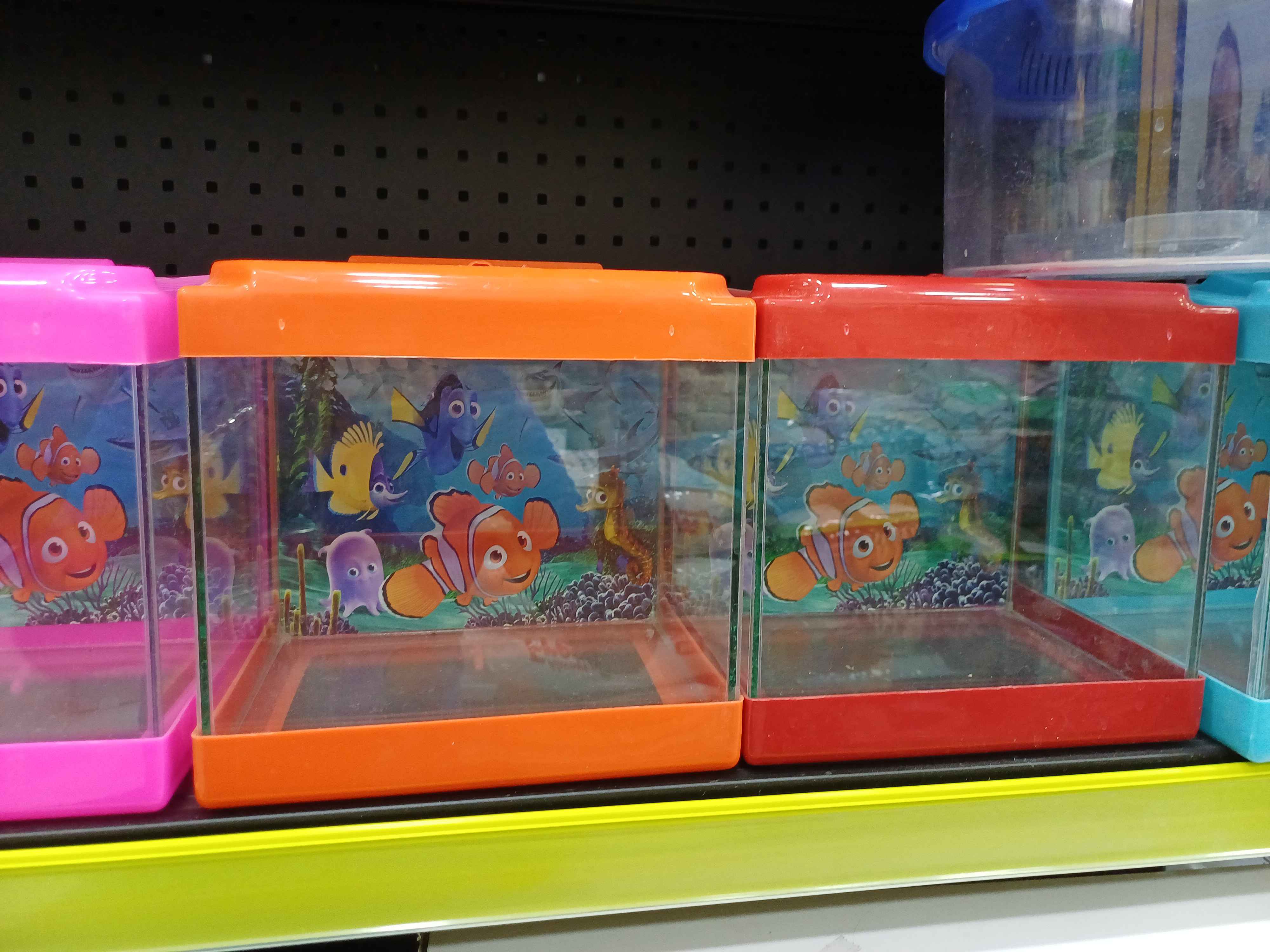 حوض سمك للاطفال